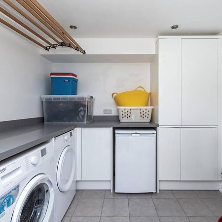 Family-Friendly Retreat Between Beach & Mountains Tremadog Exteriör bild