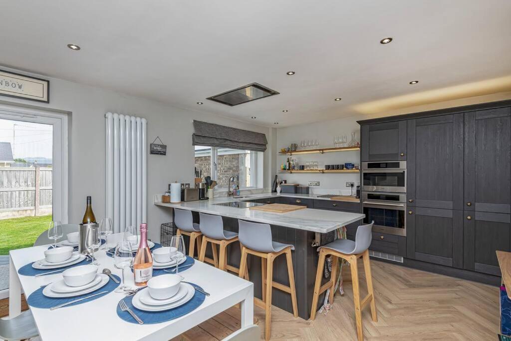 Family-Friendly Retreat Between Beach & Mountains Tremadog Exteriör bild