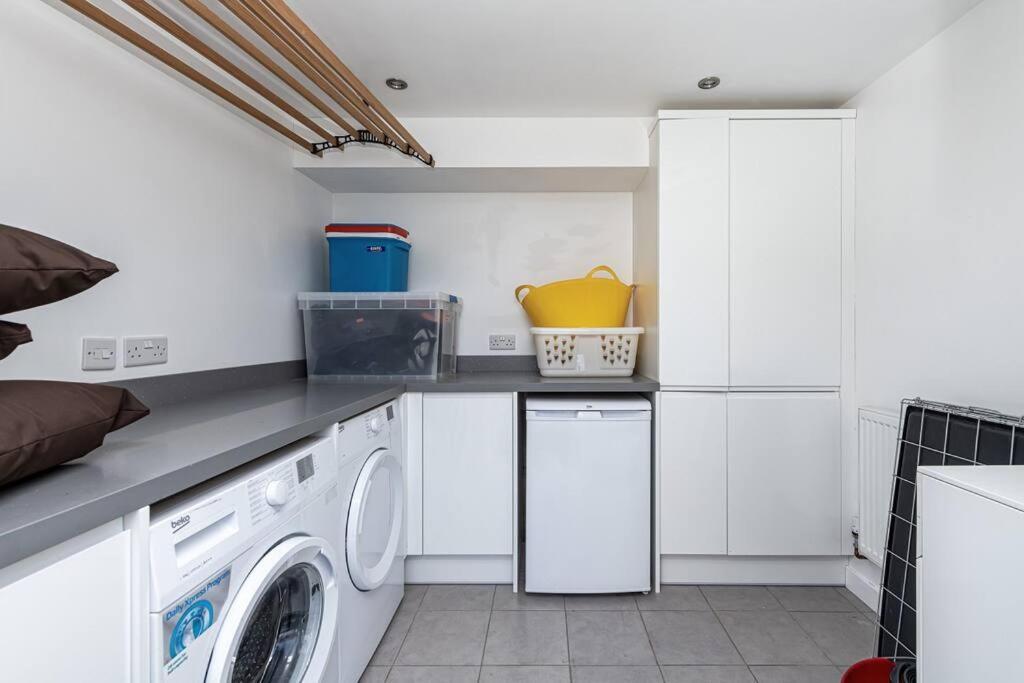 Family-Friendly Retreat Between Beach & Mountains Tremadog Exteriör bild