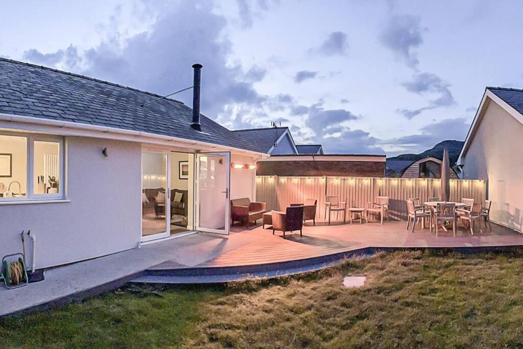 Family-Friendly Retreat Between Beach & Mountains Tremadog Exteriör bild