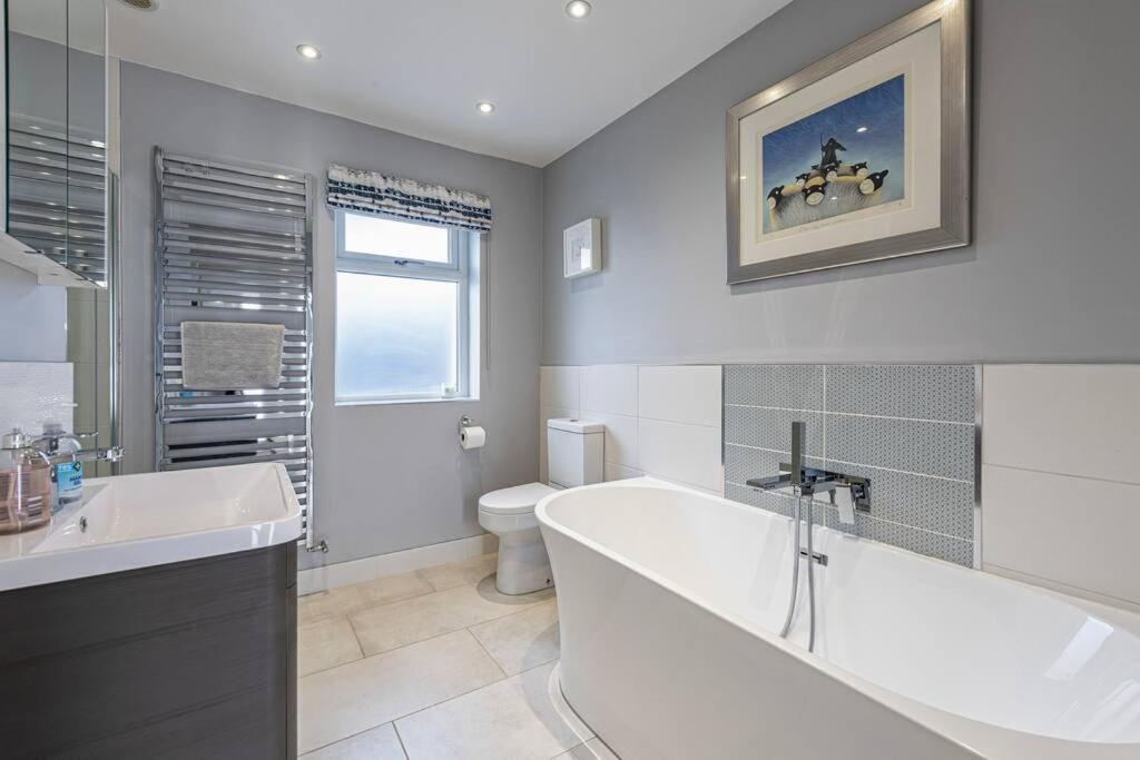 Family-Friendly Retreat Between Beach & Mountains Tremadog Exteriör bild